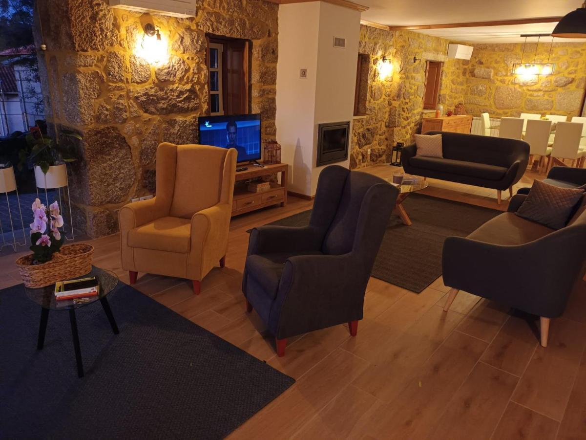 Casa De Ferrapilhe Βίλα Paranhos  Εξωτερικό φωτογραφία