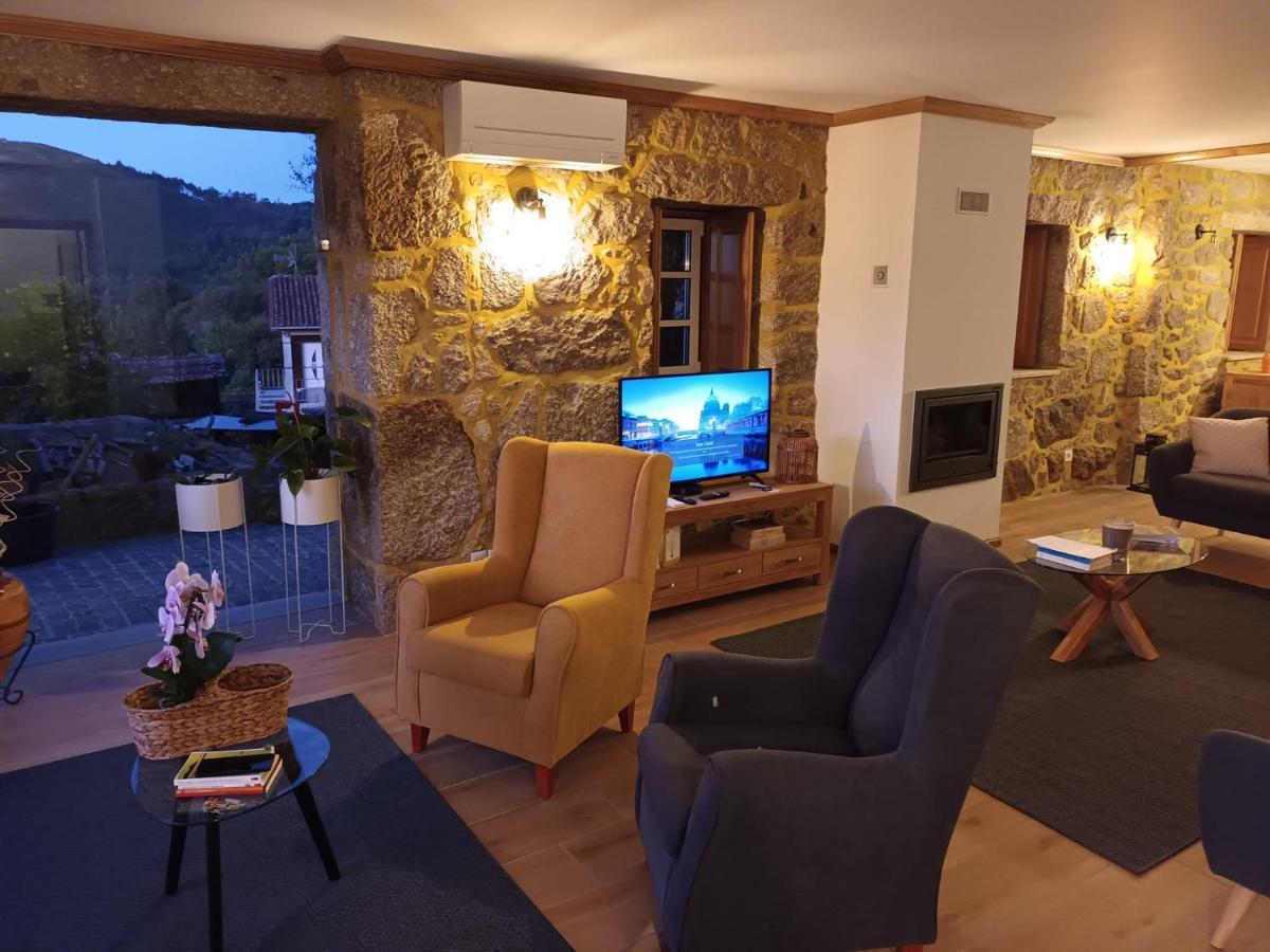 Casa De Ferrapilhe Βίλα Paranhos  Εξωτερικό φωτογραφία